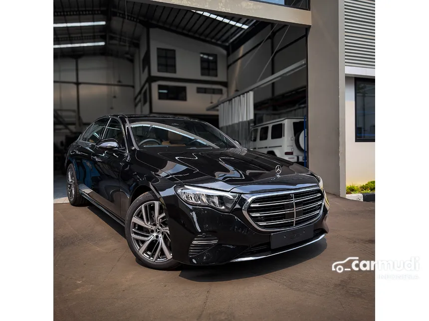 2025 Mercedes-Benz E200 Exclusive Line Sedan