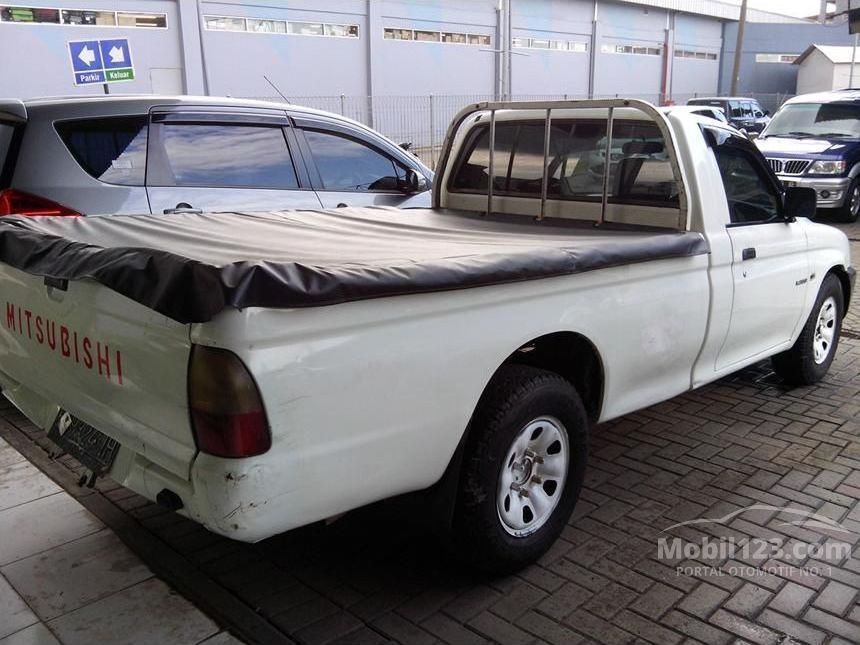 Jual Mobil Mitsubishi Strada 2005 2 5 Di Banten Manual Double