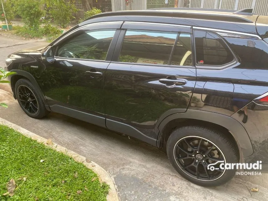 2021 Toyota Corolla Cross Hybrid SUV