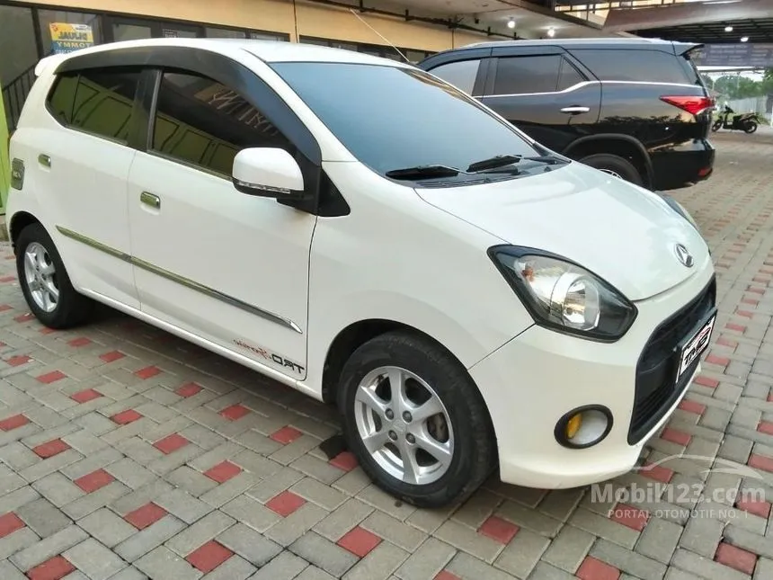 2015 Daihatsu Ayla X Hatchback