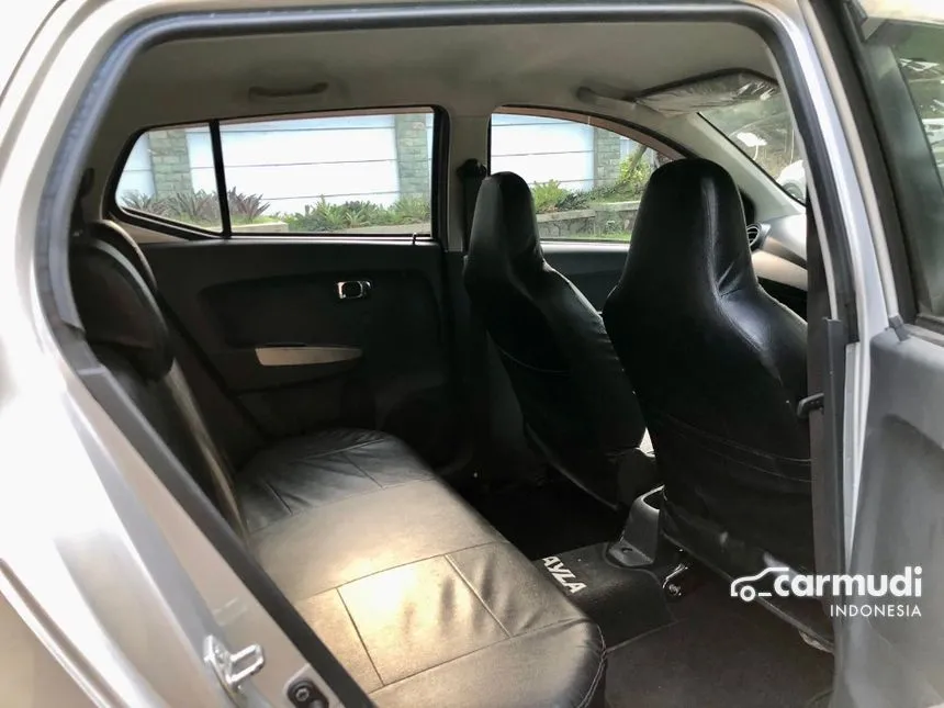 2013 Daihatsu Ayla X Hatchback