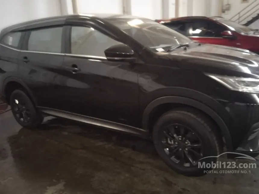 Jual Mobil Daihatsu Terios 2023 X 1.5 di Jawa Barat Manual SUV Hitam Rp 200.000.000