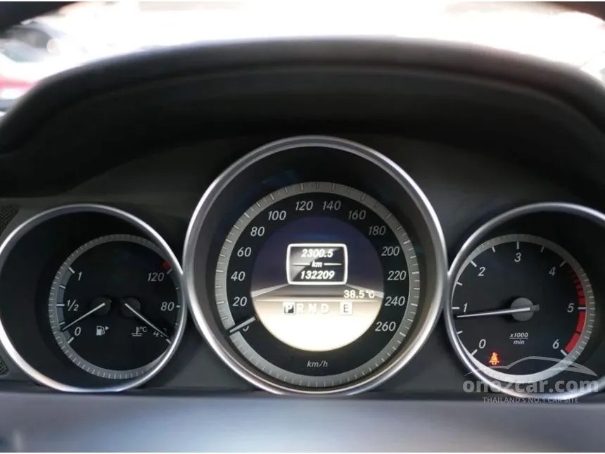 2012 Mercedes-Benz C220 CDI BlueEFFICIENCY Sedan