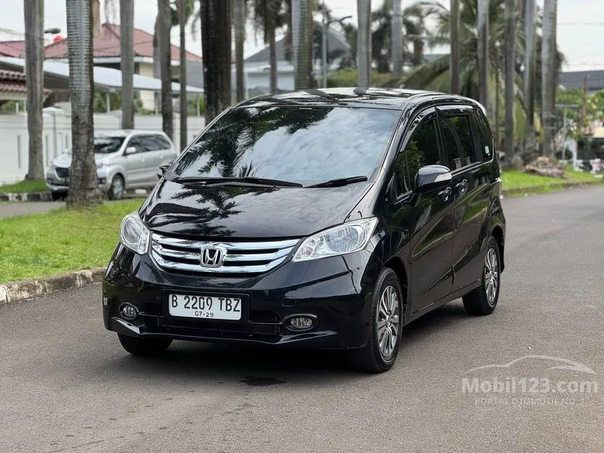 Jual Mobil Honda Freed 2015 E 1.5 di DKI Jakarta Automatic MPV Hitam Rp 175.000.000