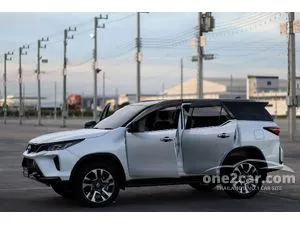 2022 Toyota FORTUNER 2.4 Legender SUV