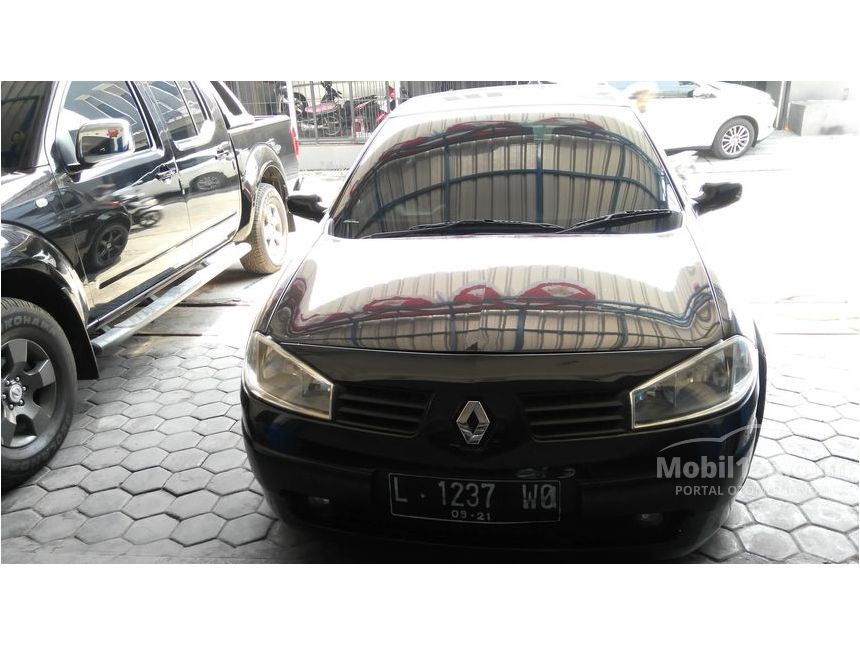 Jual Mobil  Renault  Megane 2004 II 1 6 di Jawa Timur 