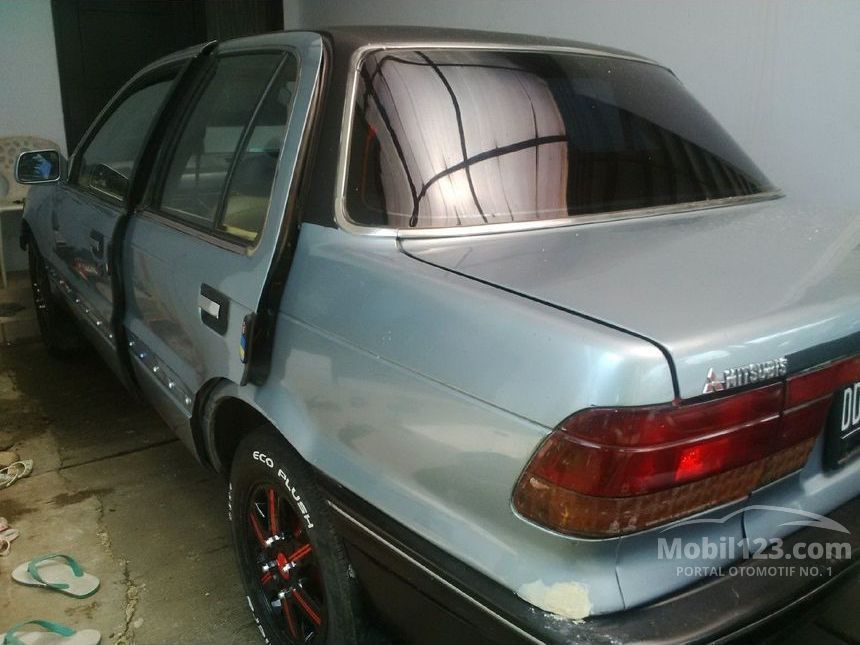 1995 Mitsubishi Lancer GTi Sedan