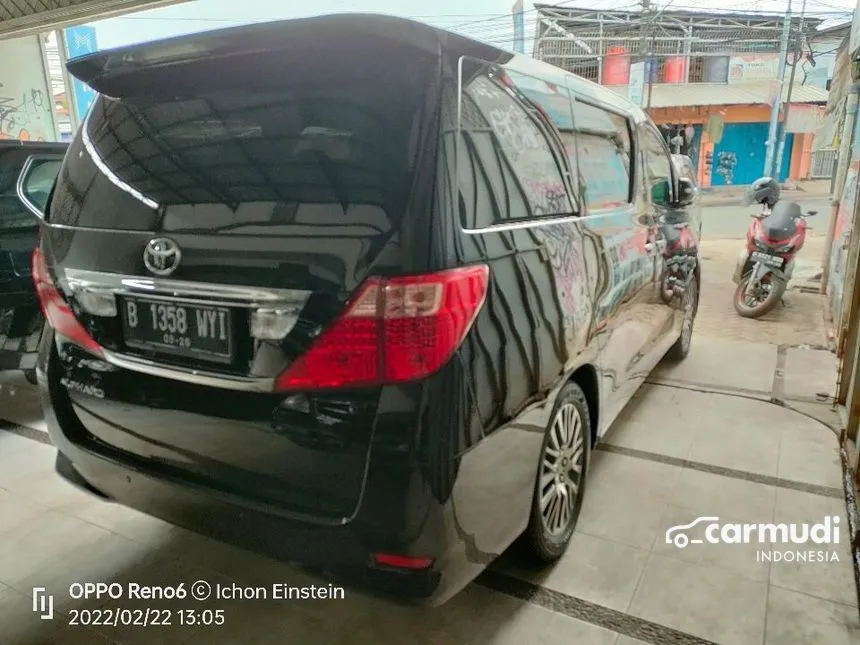 2011 Toyota Alphard G MPV