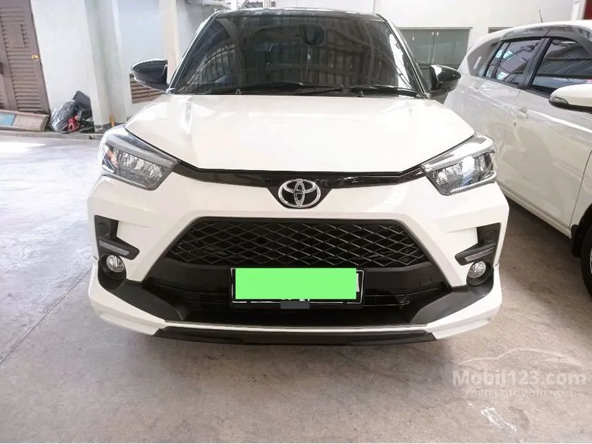 Jual Mobil Toyota Raize 2022 GR Sport (1 Tone) 1.0 di Jawa Barat Automatic SUV Putih Rp 209.000.000
