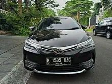 For sale Toyota Corolla Altis 1.8 V Sedan 2017 AT rapih istimewah