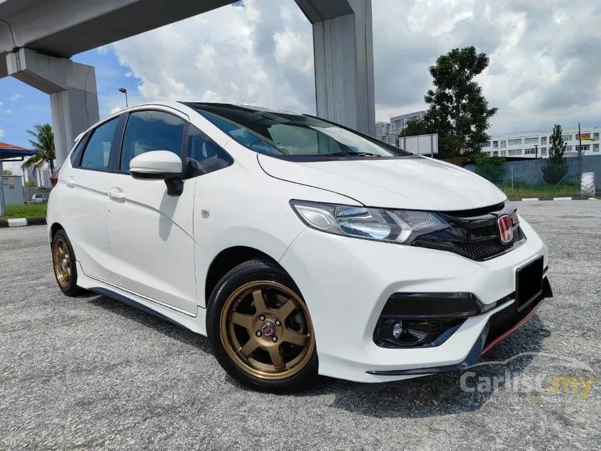 2015 Honda Jazz E i-VTEC Hatchback