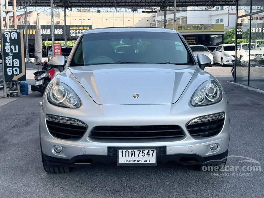 2011 Porsche CAYENNE S Hybrid SUV