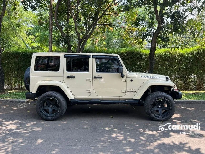 2011 Jeep Wrangler Rubicon Unlimited SUV