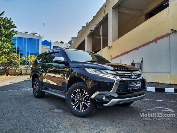 Mitsubishi Pajero Sport Dakar Rockford Fosgate Mobil bekas 
