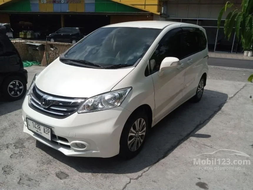 Jual Mobil Honda Freed 2012 E 1.5 di Jawa Timur Automatic MPV Putih Rp 153.000.000