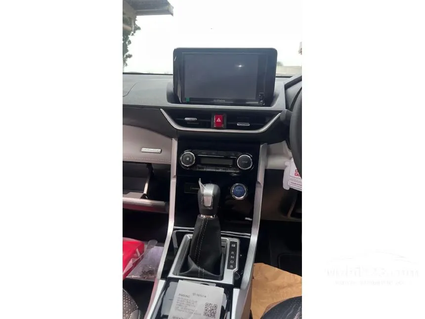 2026 Toyota Veloz V HEV MPV