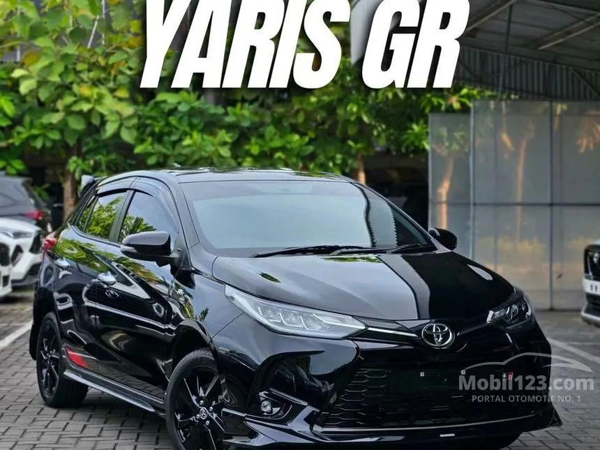 Jual Mobil Toyota Yaris 2024 S GR Sport 1.5 di Banten Automatic Hatchback Hitam Rp 321.400.000