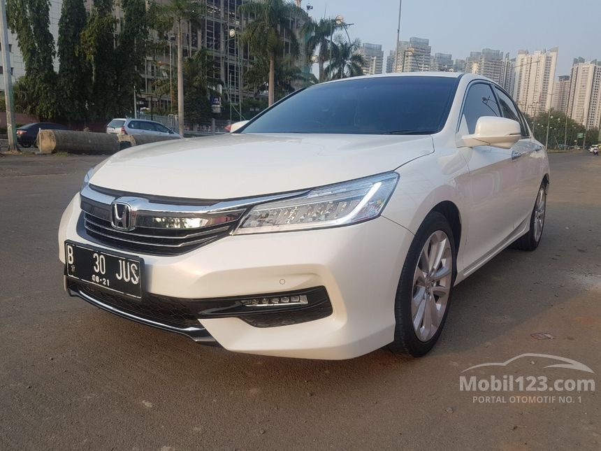 Jual Mobil  Honda Accord  2021 VTi L 2 4 di DKI Jakarta 