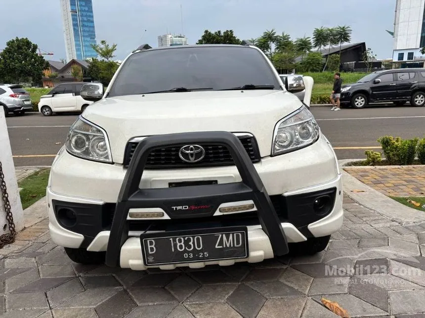 Jual Mobil Toyota Rush 2014 TRD Sportivo 1.5 di Jawa Barat Manual SUV Putih Rp 135.000.000