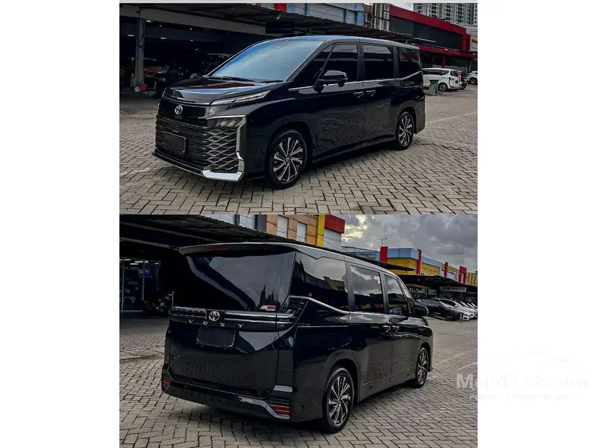 2025 Toyota Voxy (Non Premium Color) MPV