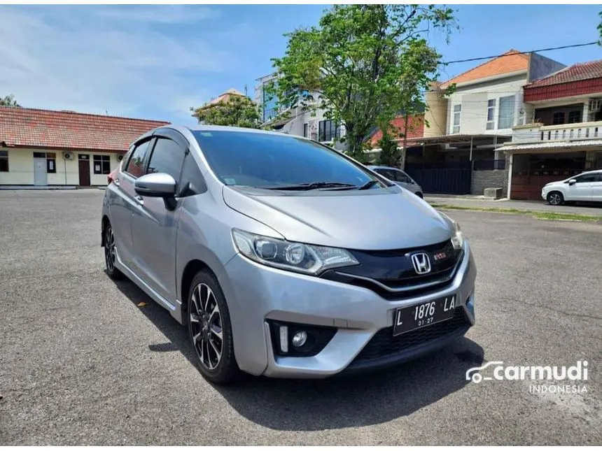 Jual Mobil Honda Jazz 2016 RS 1.5 di Jawa Timur Automatic Hatchback Silver Rp 191.000.000