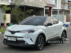 2022 Toyota C-HR 1.8 Hybrid (2 Tone) SUV