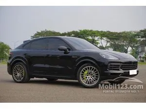 2023 Porsche Cayenne 3.0 E-Hybrid Coupe SUV