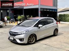 2015 Honda Jazz 1.5 (ปี 14-18) S i-VTEC Hatchback MT