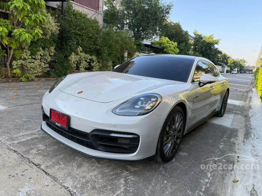 2022 Porsche PANAMERA 4 E-Hybrid Executive Sedan