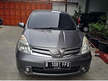 Nissan Grand Livina 1.5 XV AT 2011 Grey , TDP 10 juta , TERPERCAYA BERGARANSI