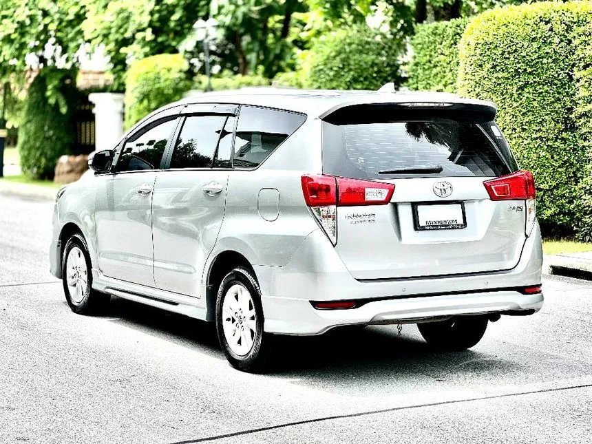 2019 Toyota INNOVA Crysta G Wagon