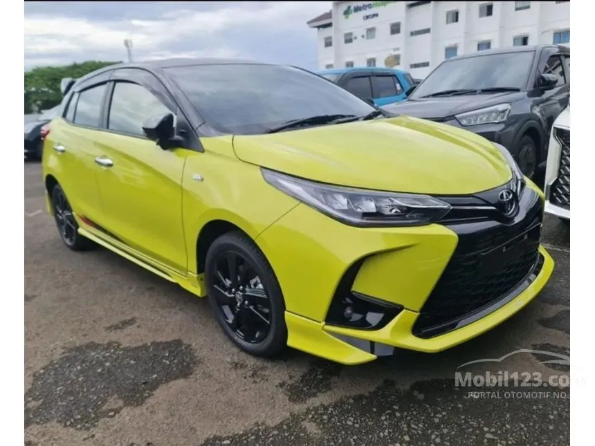 Jual Mobil Toyota Yaris 2024 GR Sport 3 AB (1 Tone) 1.5 di DKI Jakarta Automatic Hatchback Kuning Rp 310.400.000