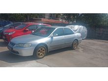 2000 Honda Accord VTi-Limited Sedan