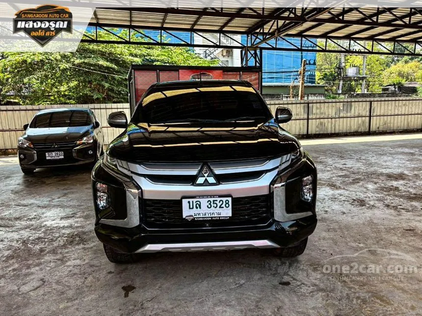 2019 Mitsubishi TRITON GLS Plus Mega Cab Pickup