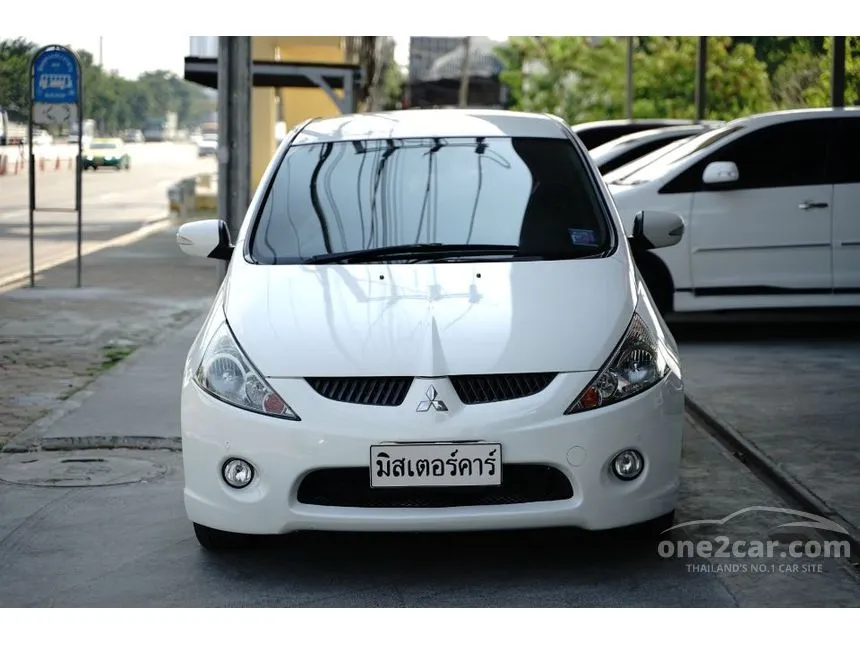 2011 Mitsubishi SPACE WAGON GLS Limited Wagon