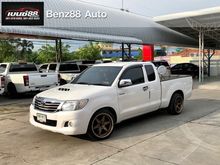 2013 Toyota Hilux Vigo 2.5 CHAMP SMARTCAB (ปี 11-15) E Pickup MT