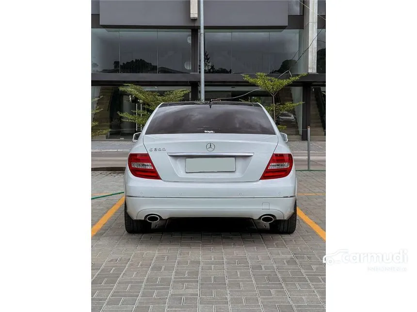 2013 Mercedes-Benz C300 Avantgarde Sedan