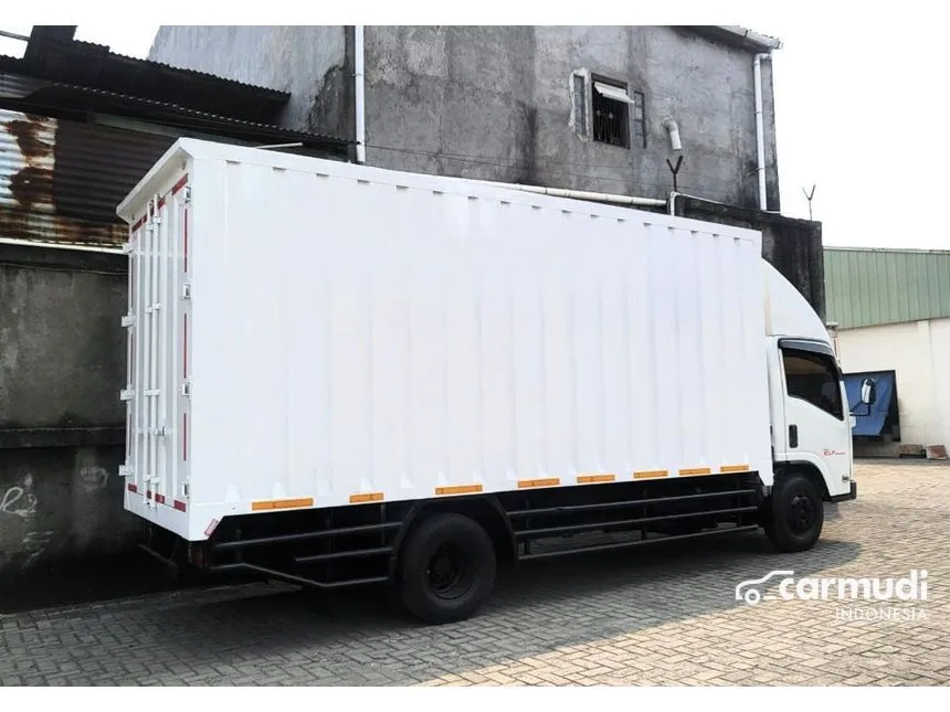 2021 Isuzu Elf NMR 71 L Trucks