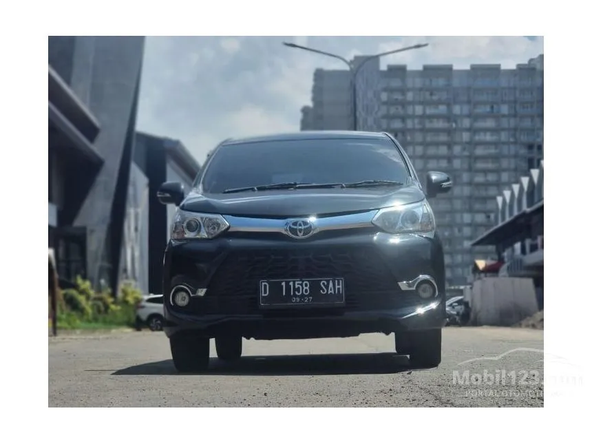 Jual Mobil Toyota Avanza 2017 Veloz 1.5 di Jawa Barat Automatic MPV Hitam Rp 165.000.000