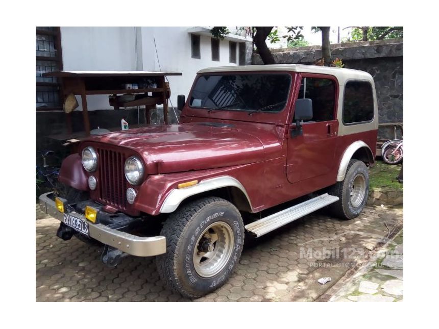 Jual Mobil  Jeep  CJ 7  1981 4 2 Automatic 4 2 di Yogyakarta 