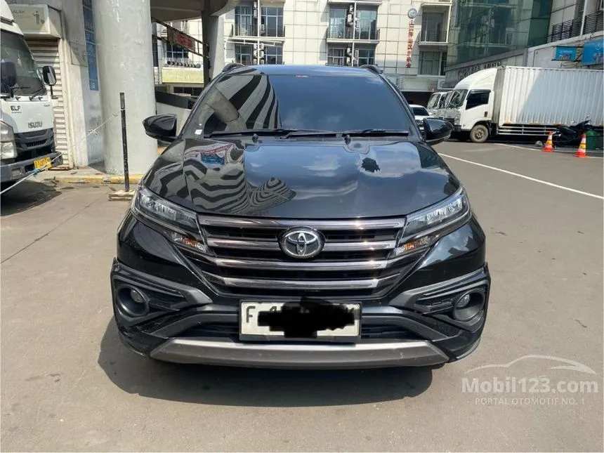 Jual Mobil Toyota Rush 2023 S GR Sport 1.5 di DKI Jakarta Automatic SUV Hitam Rp 220.000.000