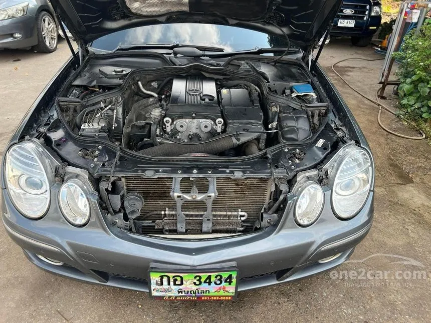 2009 Mercedes-Benz E200 NGT Sedan