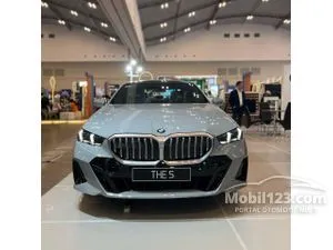 2025 BMW 520i 2.0 M Sport Sedan