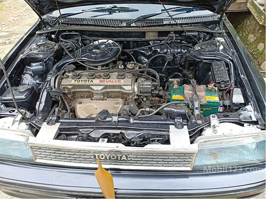 1991 Toyota Corolla Sedan