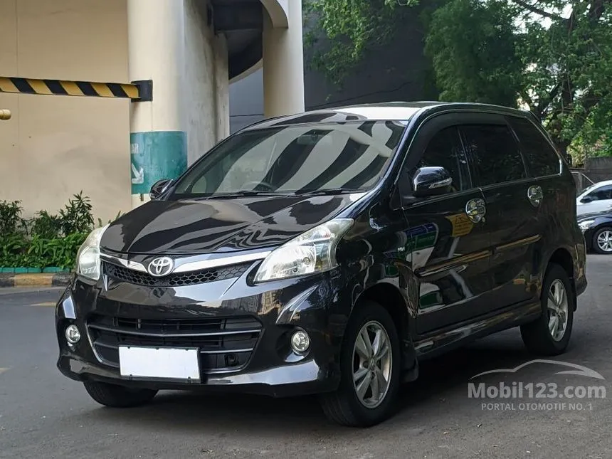 Jual Mobil Toyota Avanza 2014 Veloz 1.5 di DKI Jakarta Automatic MPV Hitam Rp 113.000.000