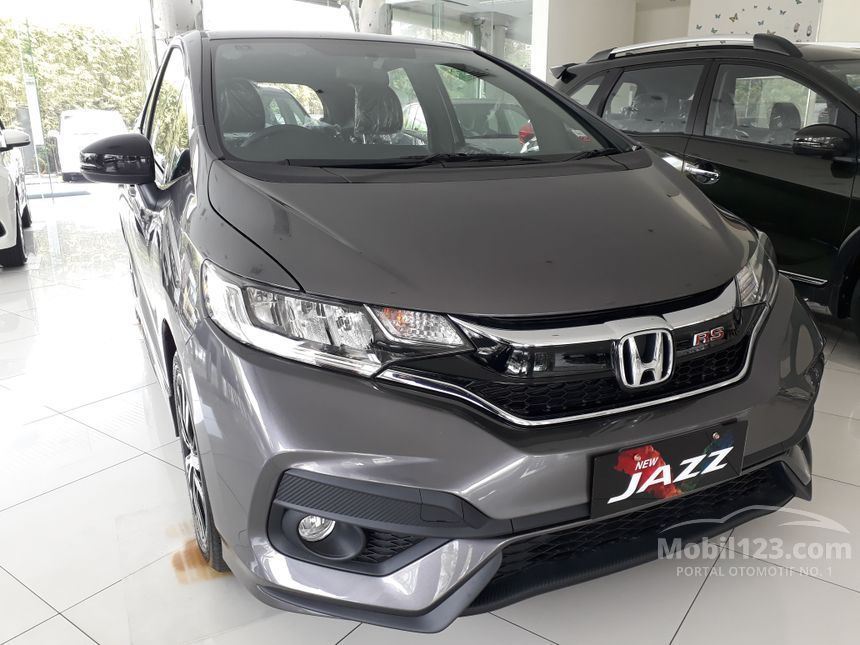 Jual Mobil Honda Jazz 2017 RS 1.5 di DKI Jakarta Automatic 
