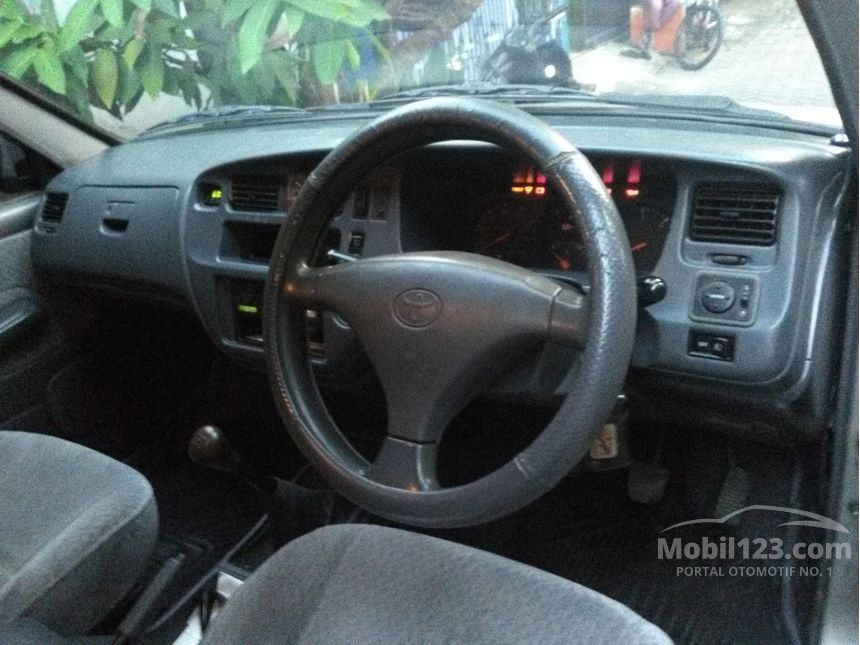 2002 Toyota Kijang LGX-D MPV