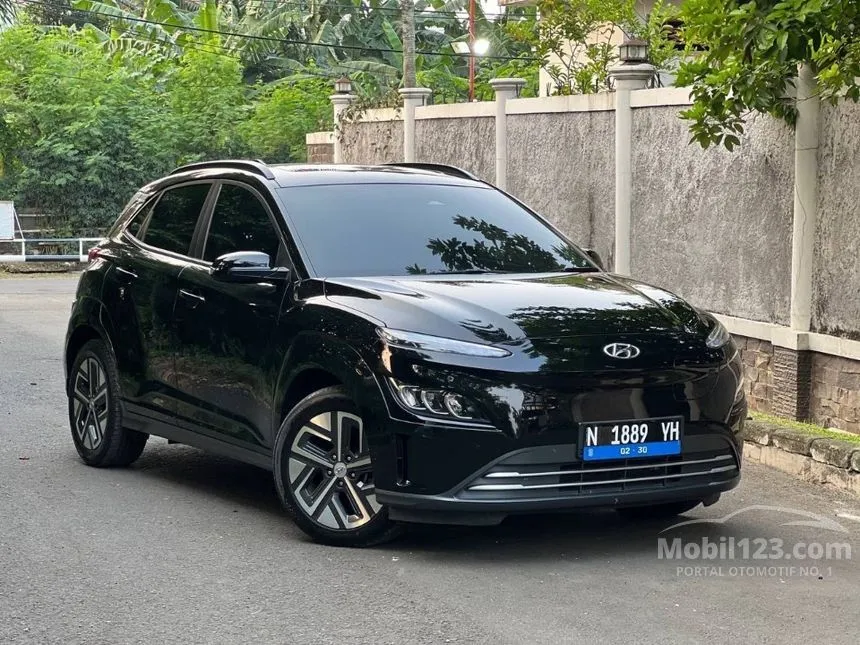 2021 Hyundai Kona Signature SUV