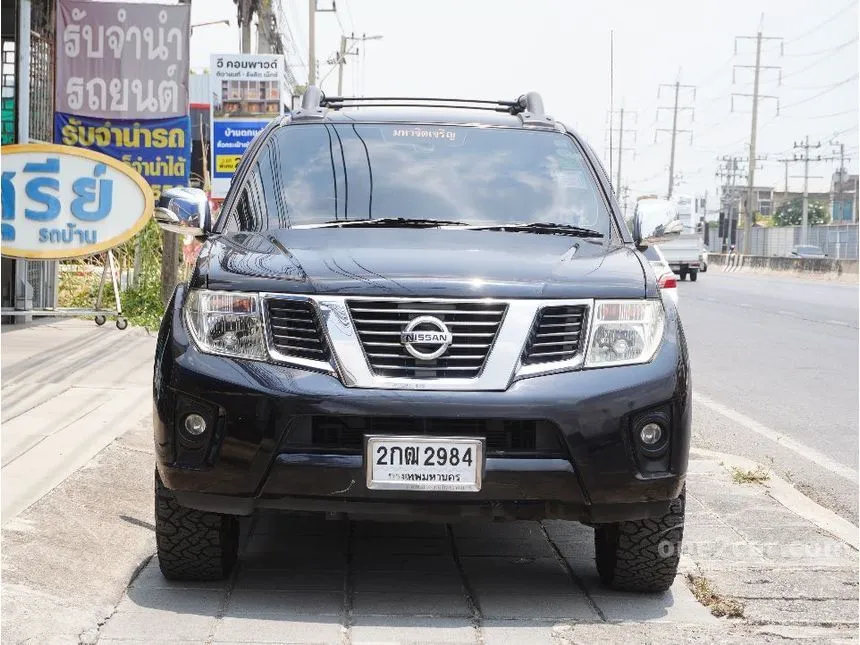 2013 Nissan Frontier Navara SV LE Double Cab Pickup