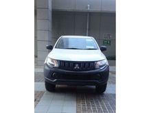 Mitsubishi Strada Triton 2.5 Manual Double Cabin